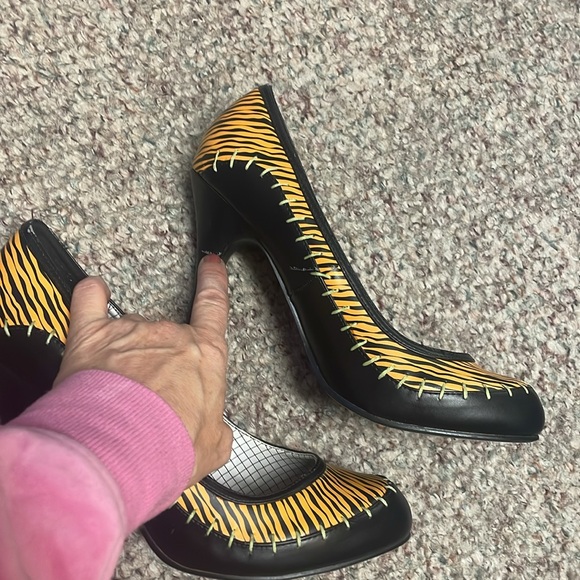 Tuk heels - Picture 6 of 9